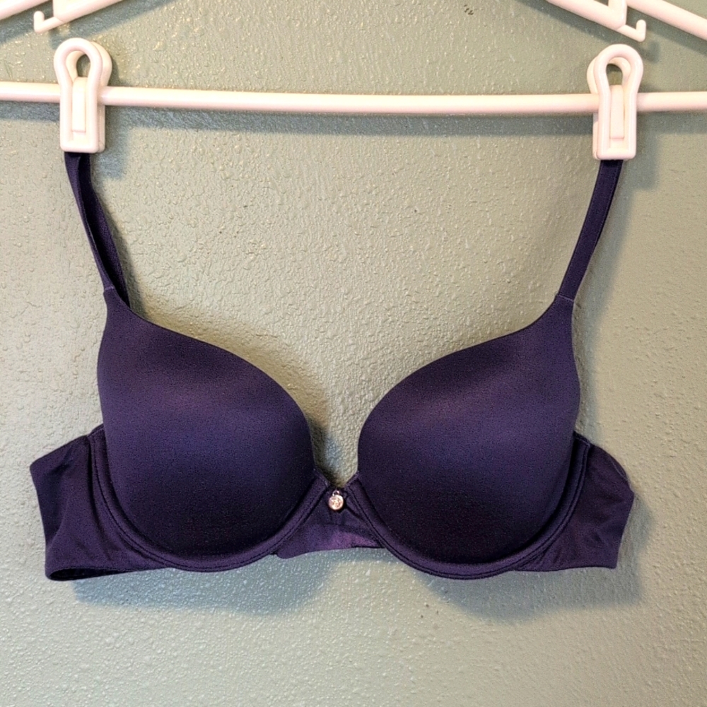 Victoria's Secret Showstopper bra, purple, 34B